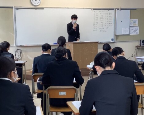 看護学科3年生　実習まとめ発表会