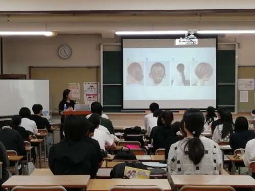 専門職業人としてのマナーヘアメイクアップ講座