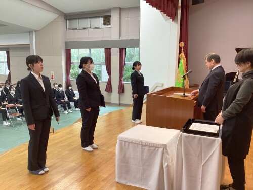 表彰伝達式と同窓会入会式が執り行われました♪